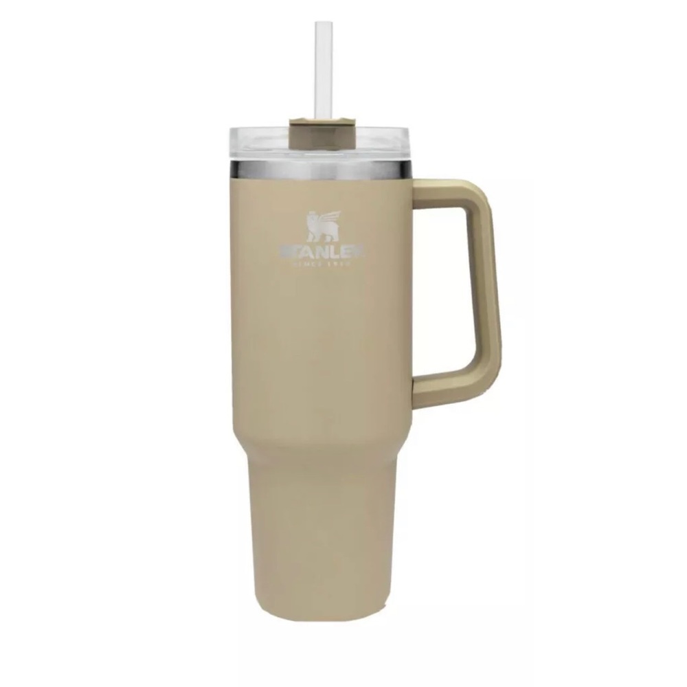 Stanley hydration quencher driftwood 40 oz NWT